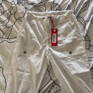 NWT XCVI ankle length white pants